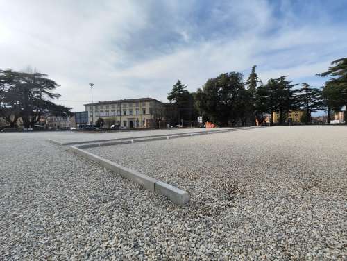 Sabato 7 marzo aprir� il nuovo parcheggio gratuito dell�ex scuola Garibaldi: a lavori di riqualificazione terminati, l�area da 92 posti auto sar� immediatamente a disposizione dei cittadini
