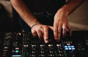 Dj Shopping